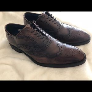 Aston Gray Wingtip Dress Shoes